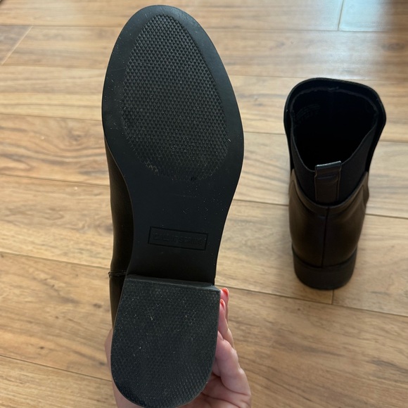 Call it Spring Chelsea Boot - Picture 5 of 5